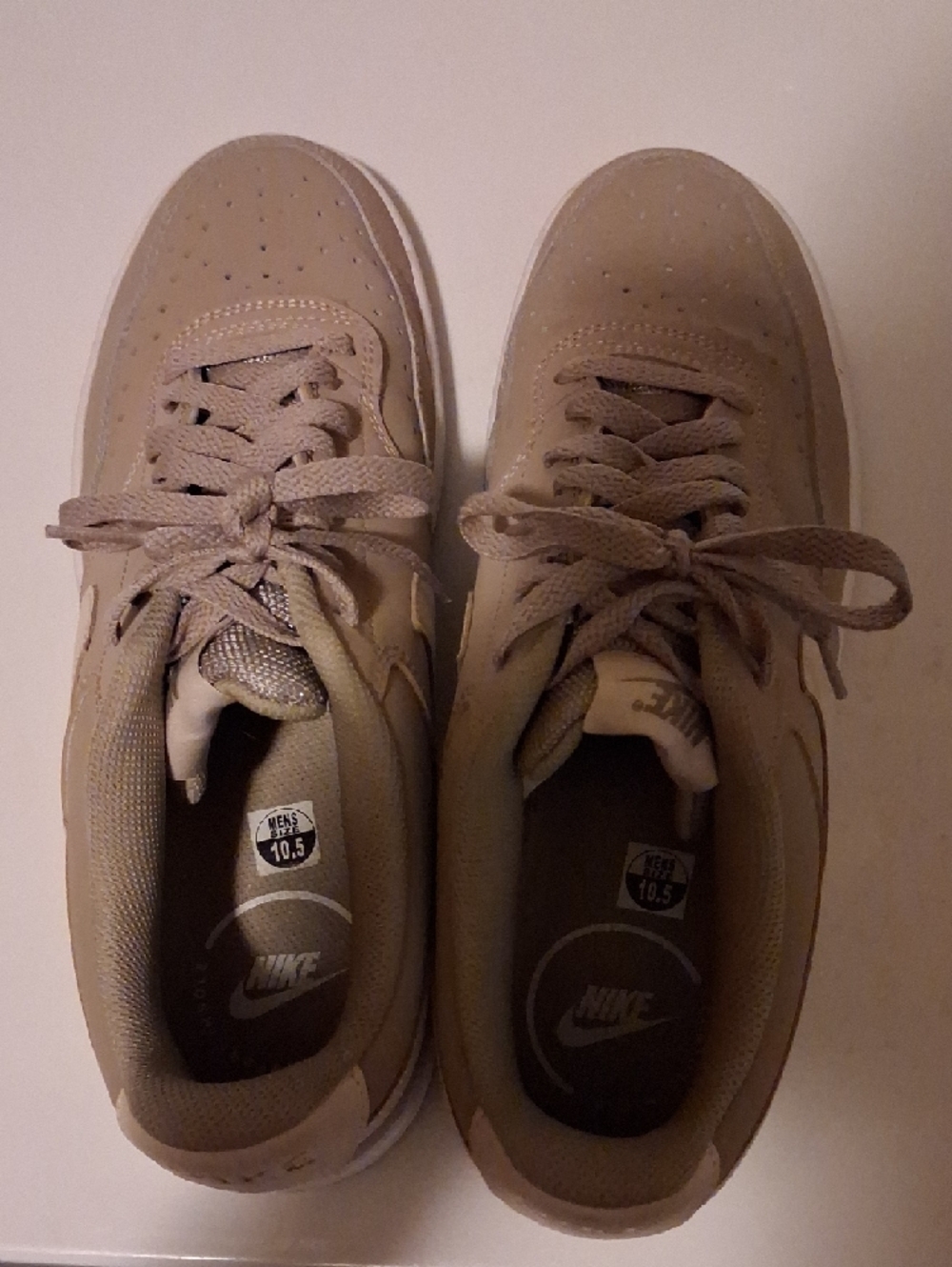 Nike Men's Low-Top Sneakers in Tan and Cream - Picture 2 of 5